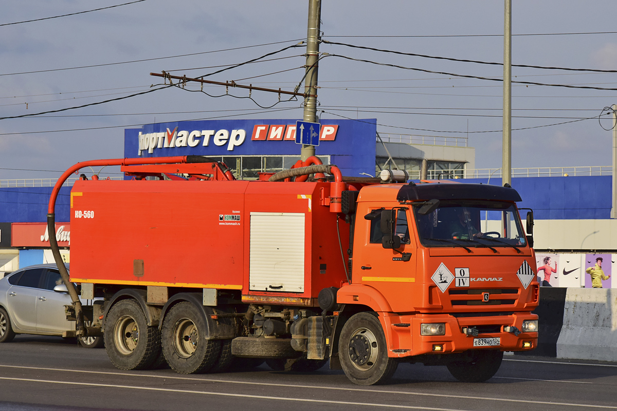 Волгоградская область, № Е 839 НО 134 — КамАЗ-65115-A5