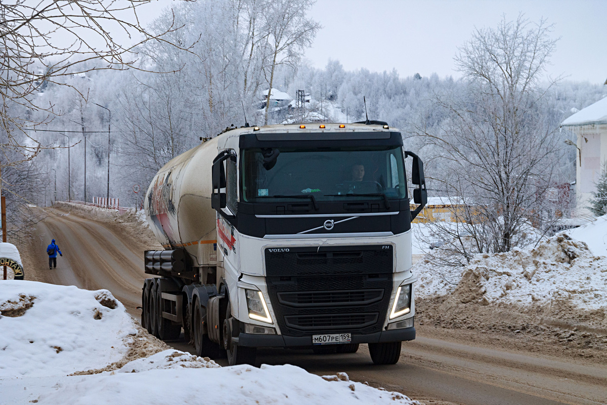 Пермский край, № М 607 РЕ 159 — Volvo ('2012) FH.460 [X9P]