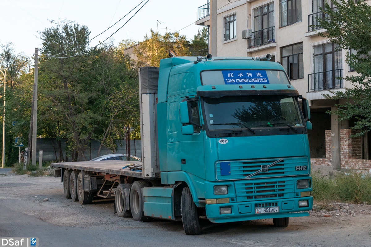 Киргизия, № 05 351 ABW — Volvo ('1993) FH12.420