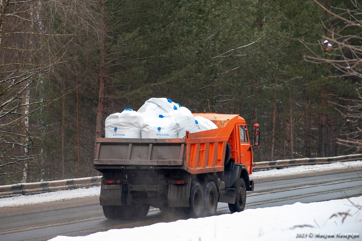 Рязанская область, № Е 484 ЕК 62 — КамАЗ-55111-15 [55111R]