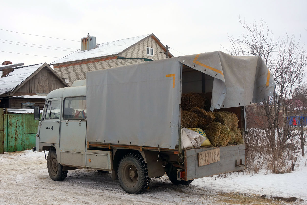 Саратовская область, № К 779 ОХ 64 — Robur LD 2002A