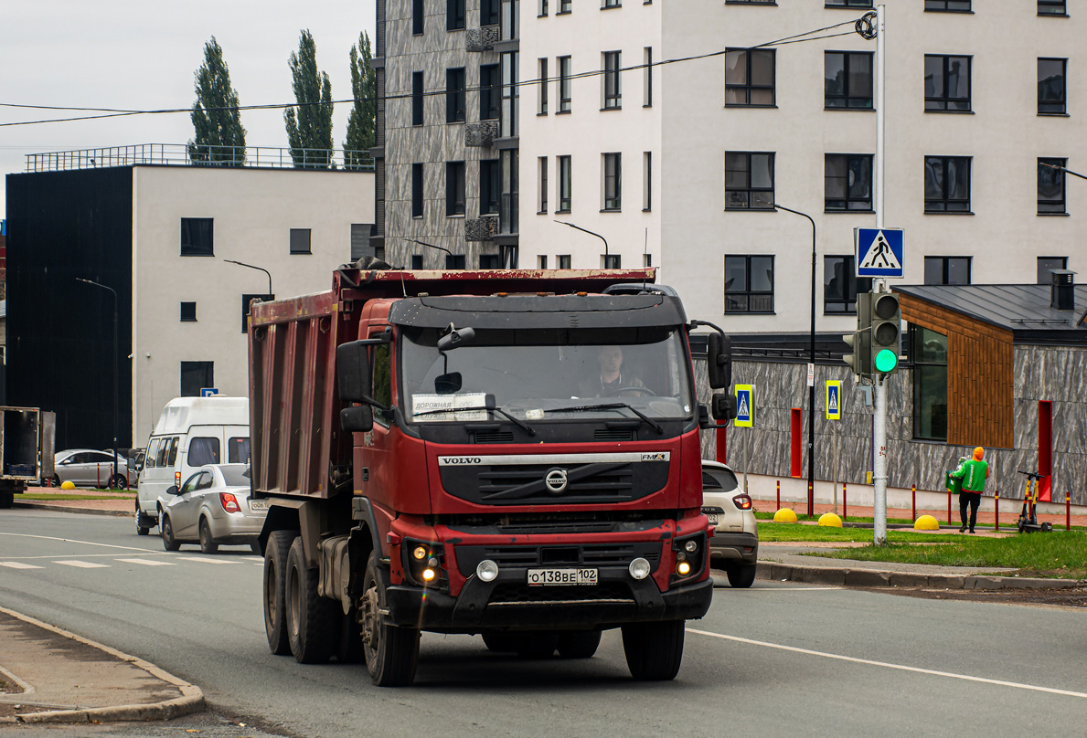 Башкортостан, № О 138 ВЕ 102 — Volvo ('2010) FM.400 [X9P]