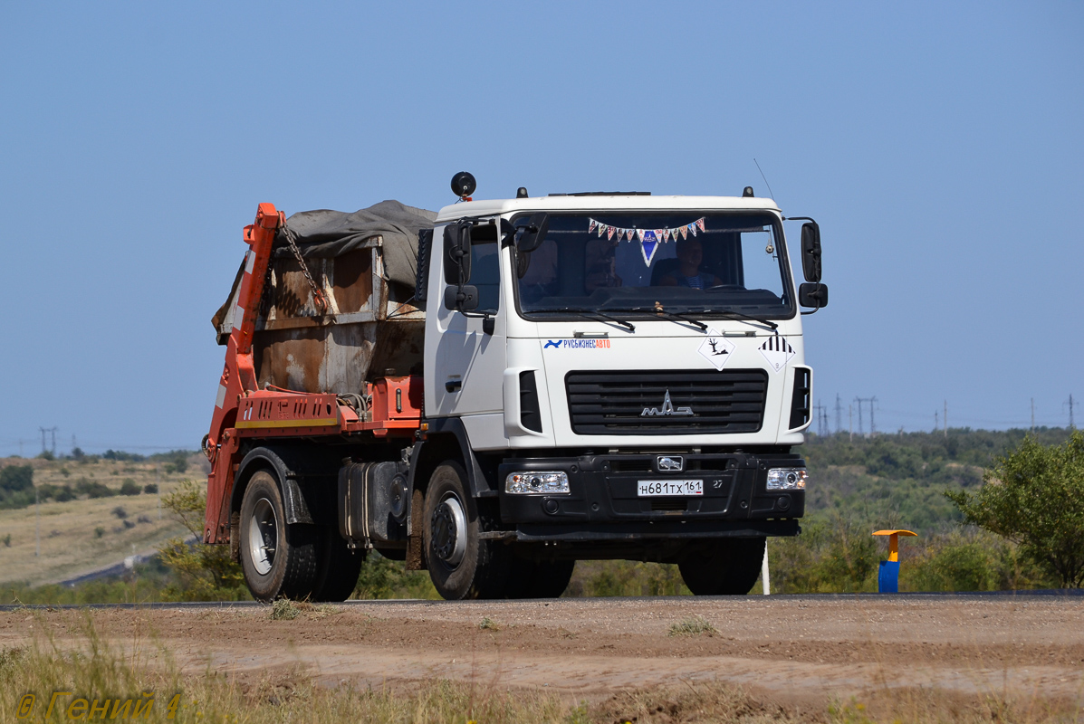 Волгоградская область, № Н 681 ТХ 161 — МАЗ-555025