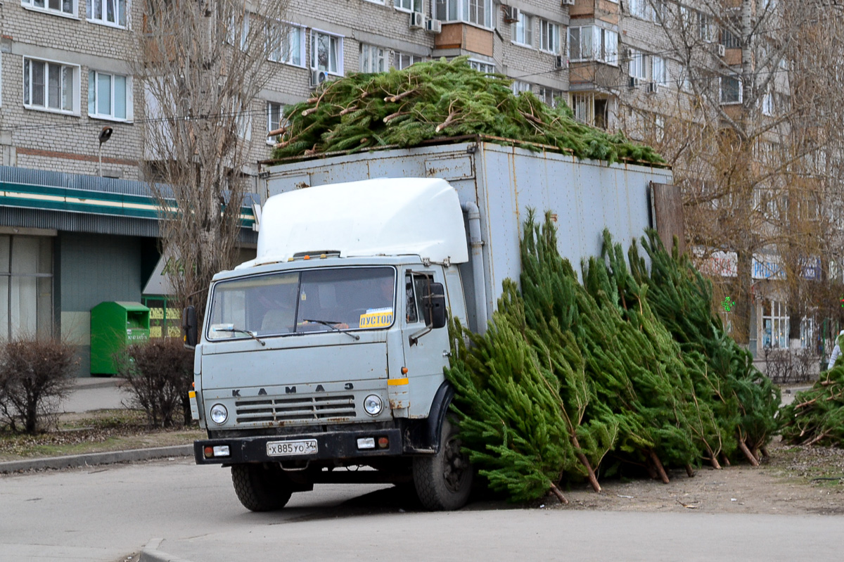 Волгоградская область, № Х 885 УО 34 — КамАЗ-53212