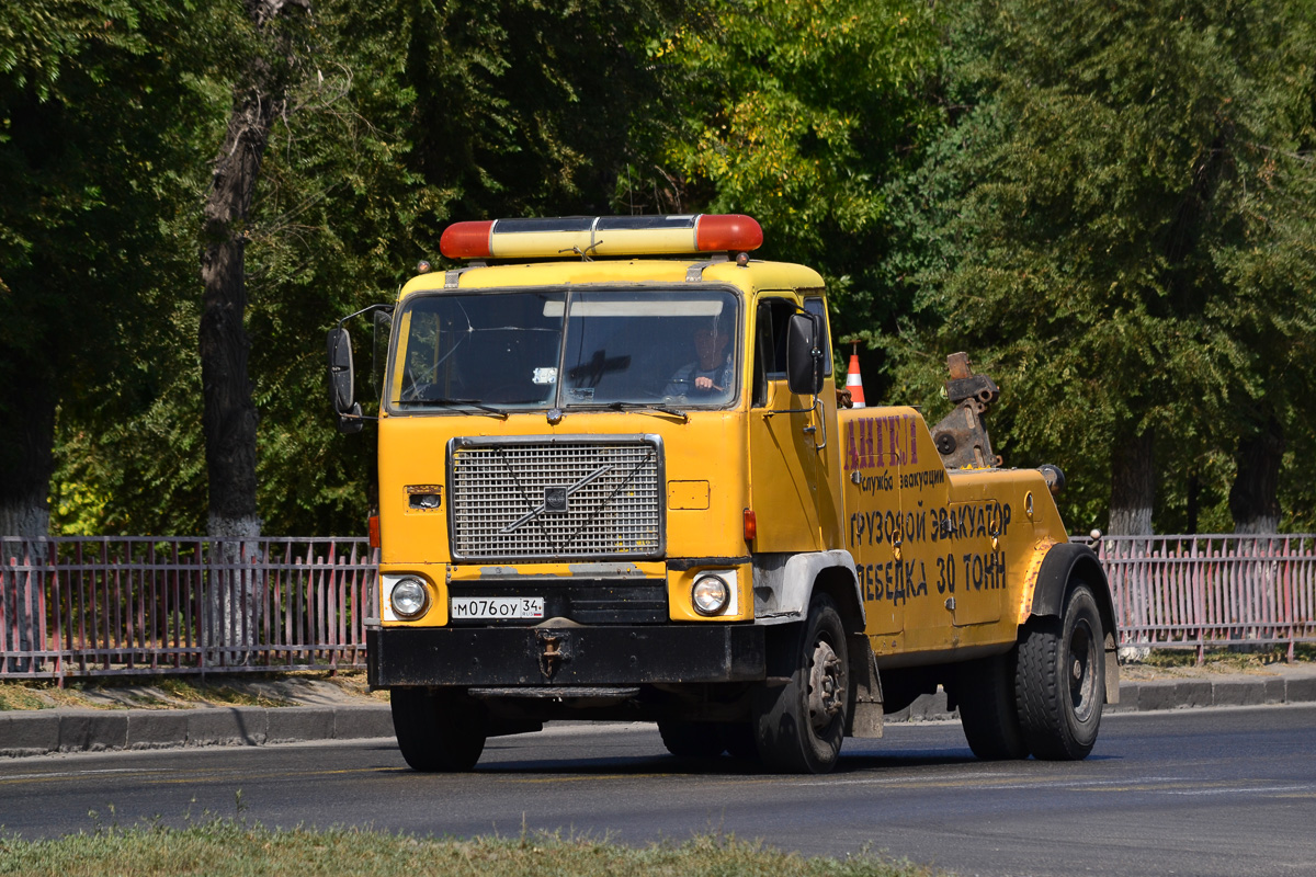 Волгоградская область, № М 076 ОУ 34 — Volvo F88