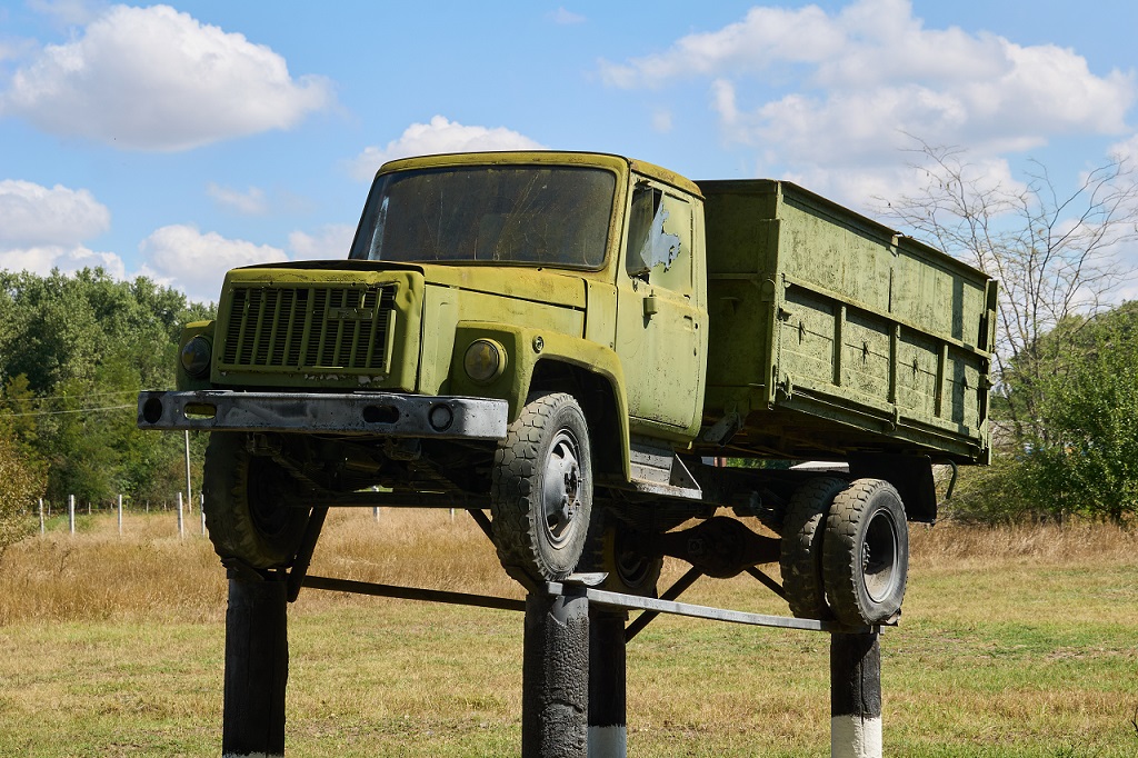 Ставропольский край, № (26) Б/Н 0016 — ГАЗ-3307; Ставропольский край — Автомобили на постаментах; Техника на постаментах, памятники (Ставропольский край)