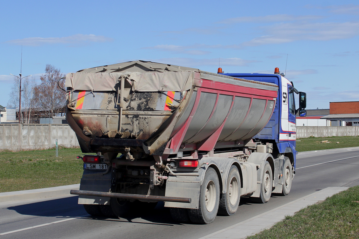 Литва, № LSM 181 — Volvo ('2002) FH12.500