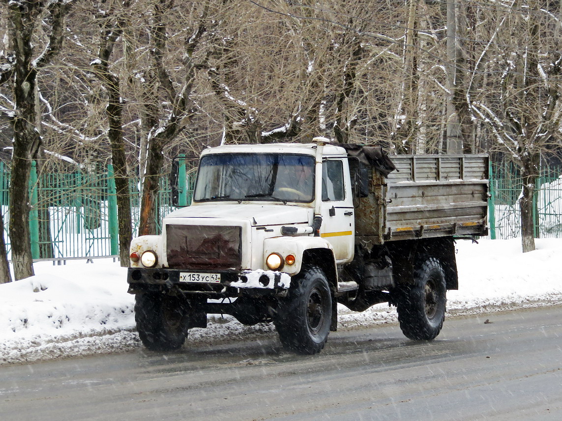 Кировская область, № Х 153 УС 43 — ГАЗ-33081 «Садко»