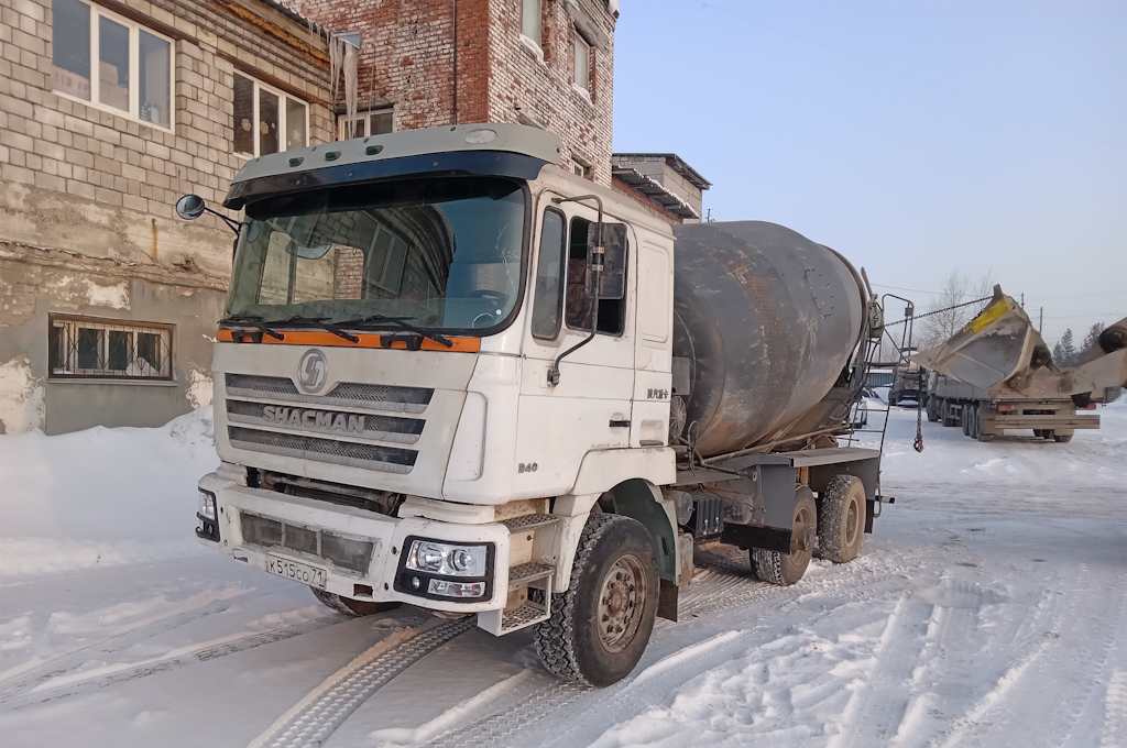 Свердловская область, № К 515 СО 71 — Shaanxi Shacman F3000 SX525x