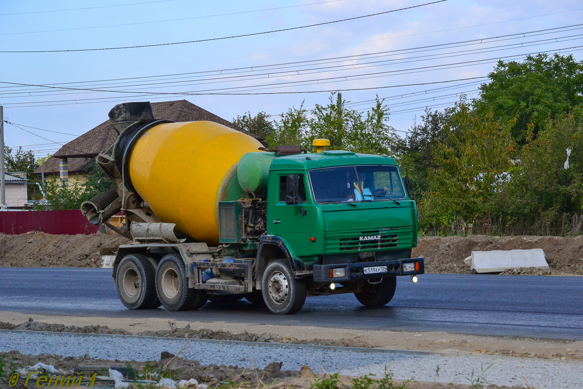 Волгоградская область, № Е 519 АУ 134 — КамАЗ-53229-15 [53229R]