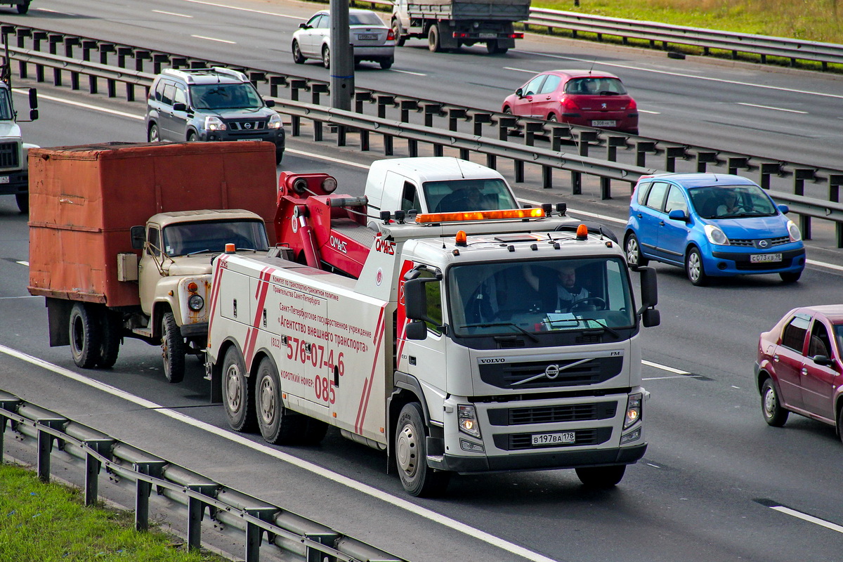 Санкт-Петербург, № 1068 — Volvo ('2010) FM.480 [X9P]