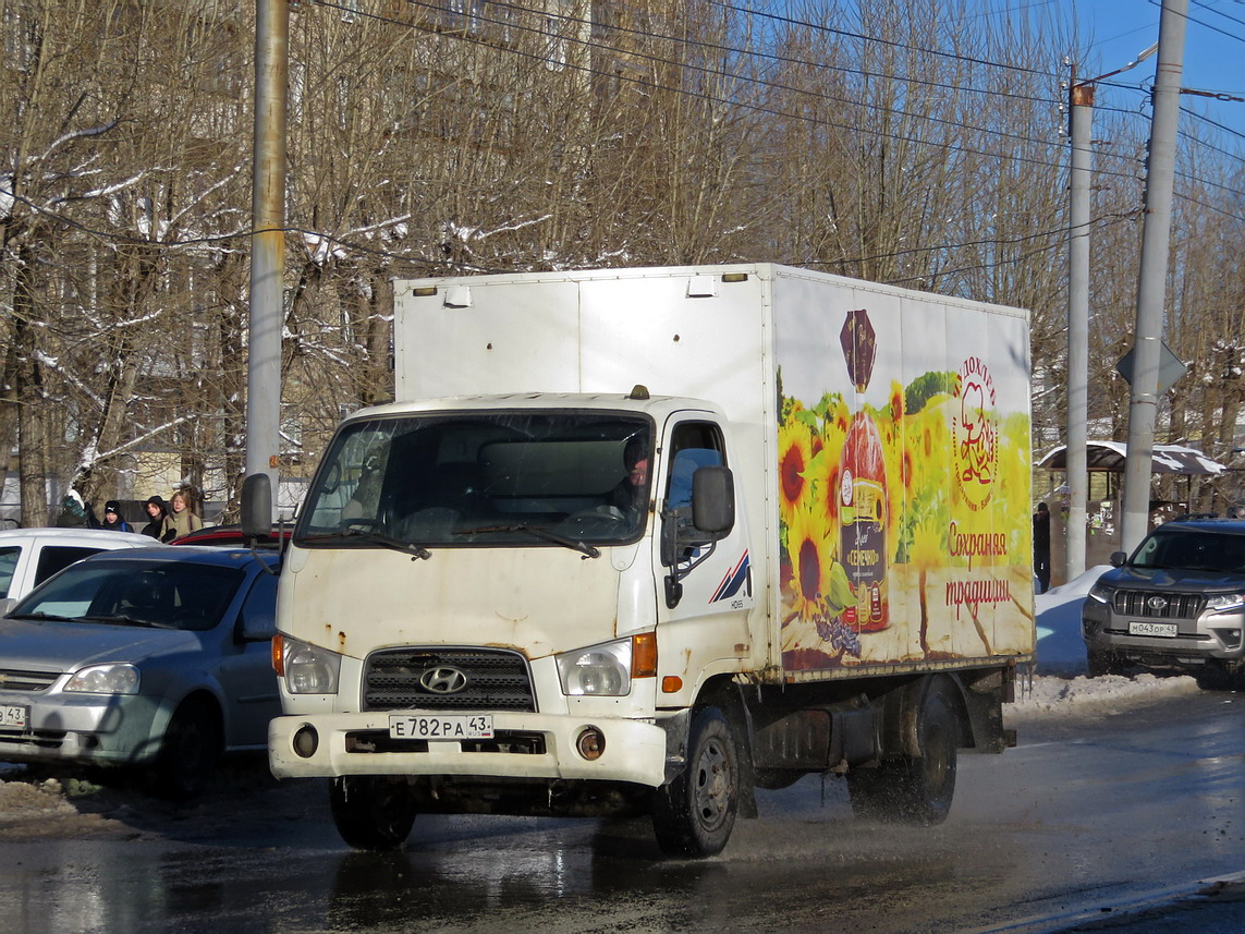 Кировская область, № Е 782 РА 43 — Hyundai HD65 ('2004)