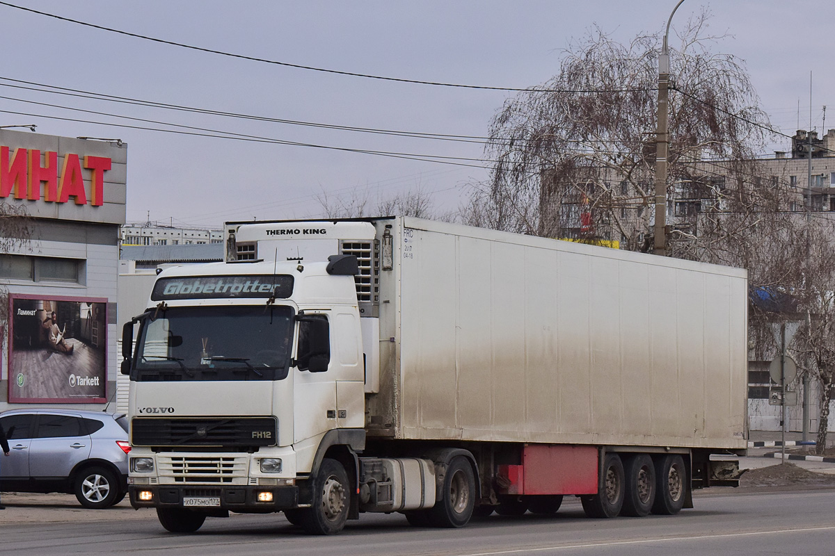 Дагестан, № Х 075 МО 177 — Volvo ('1993) FH12.420