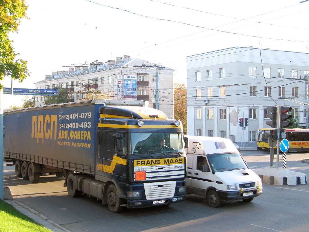 Удмуртия, № К 085 ТК 18 — DAF 95XF FT