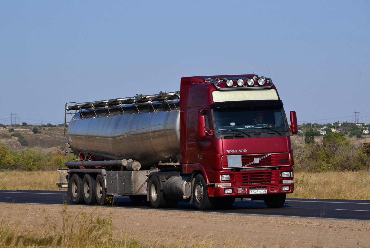 Волгоградская область, № Р 626 МО 34 — Volvo ('1993) FH12.420