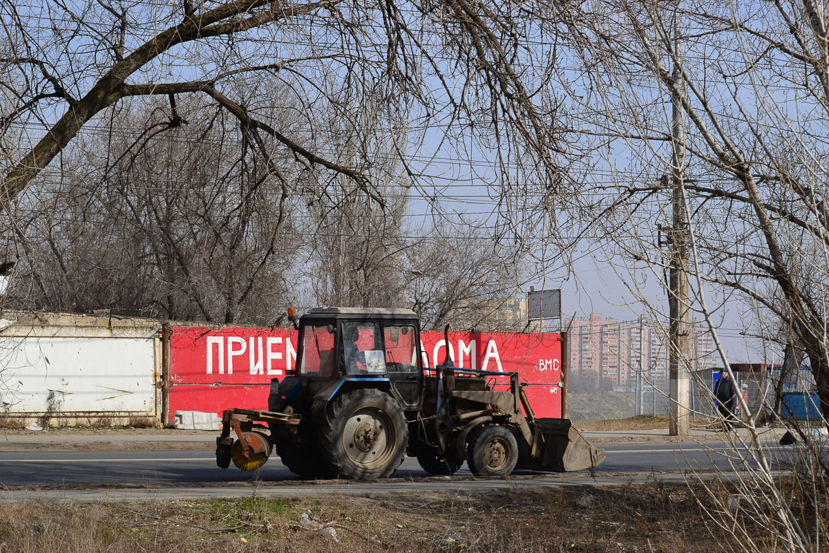 Волгоградская область, № 9537 ВН 34 — Беларус-82.1