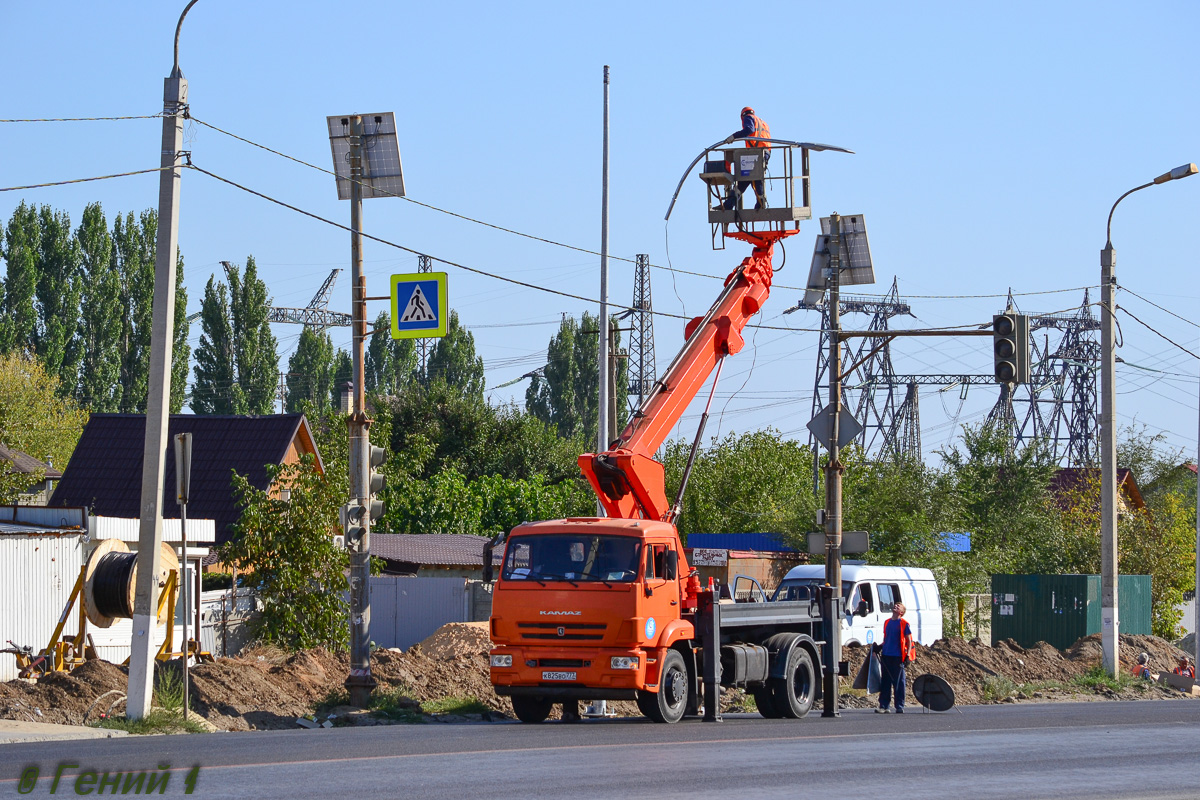 Волгоградская область, № К 825 ВО 777 — КамАЗ-43253-R4