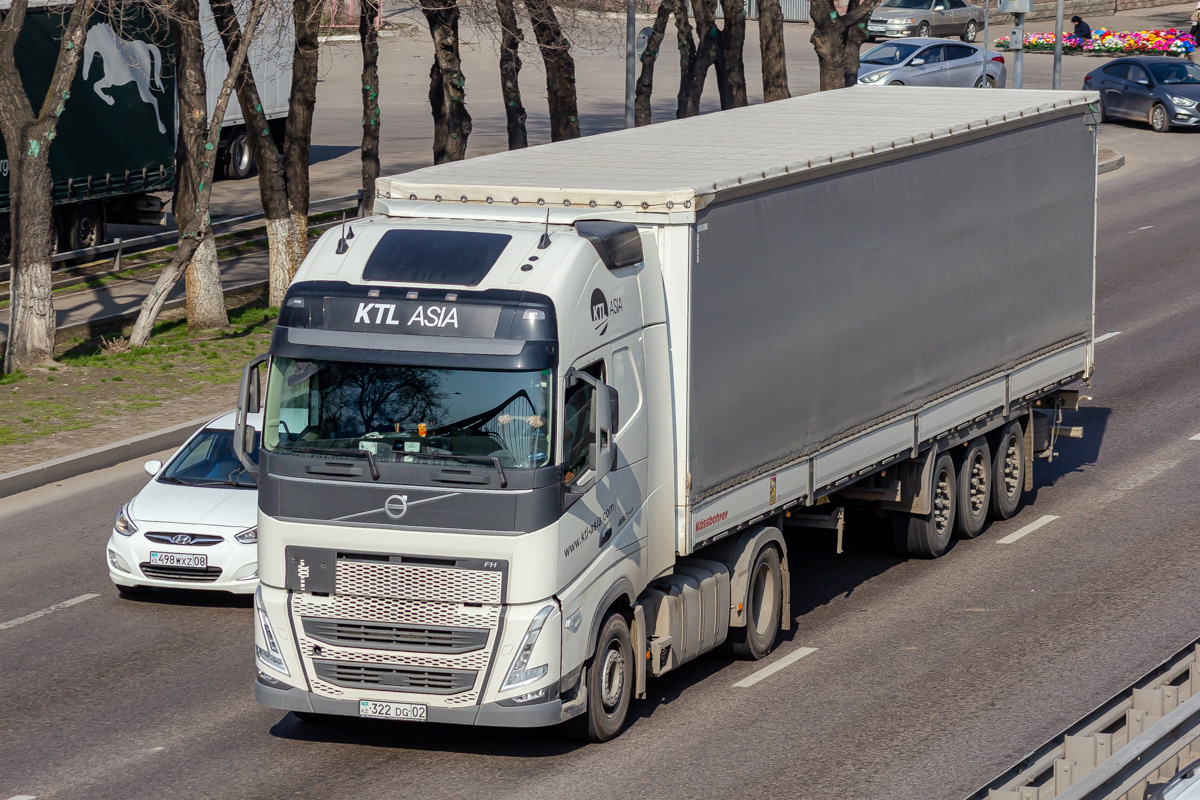 Алматы, № 322 DG 02 — Volvo ('2020) FH.460