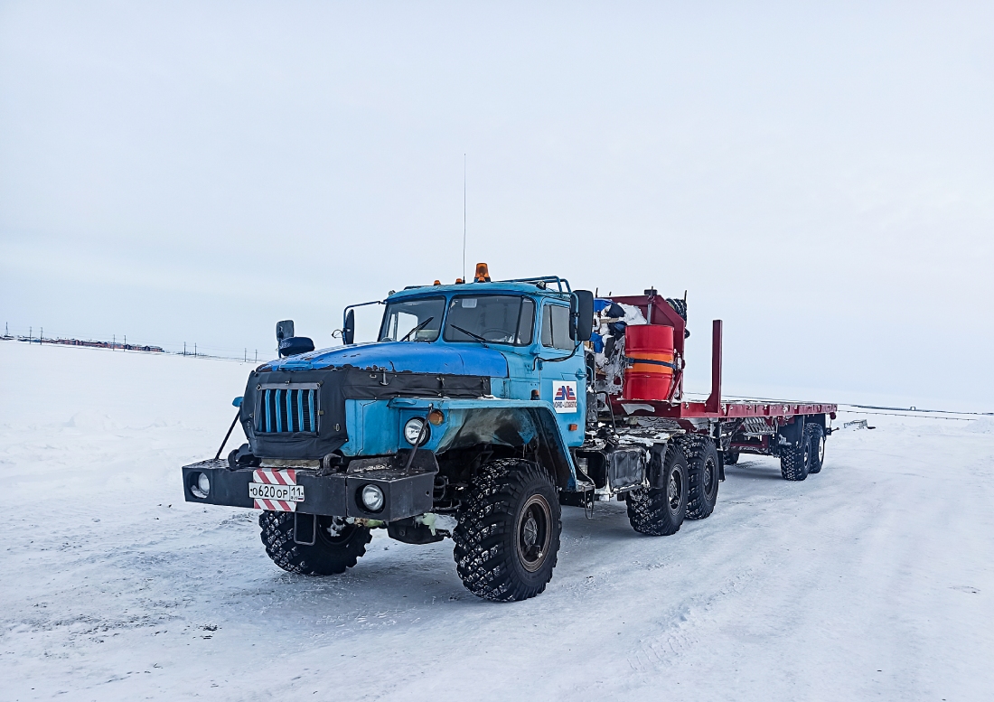 Ямало-Ненецкий автоном.округ, № О 620 ОР 11 — Урал-44202