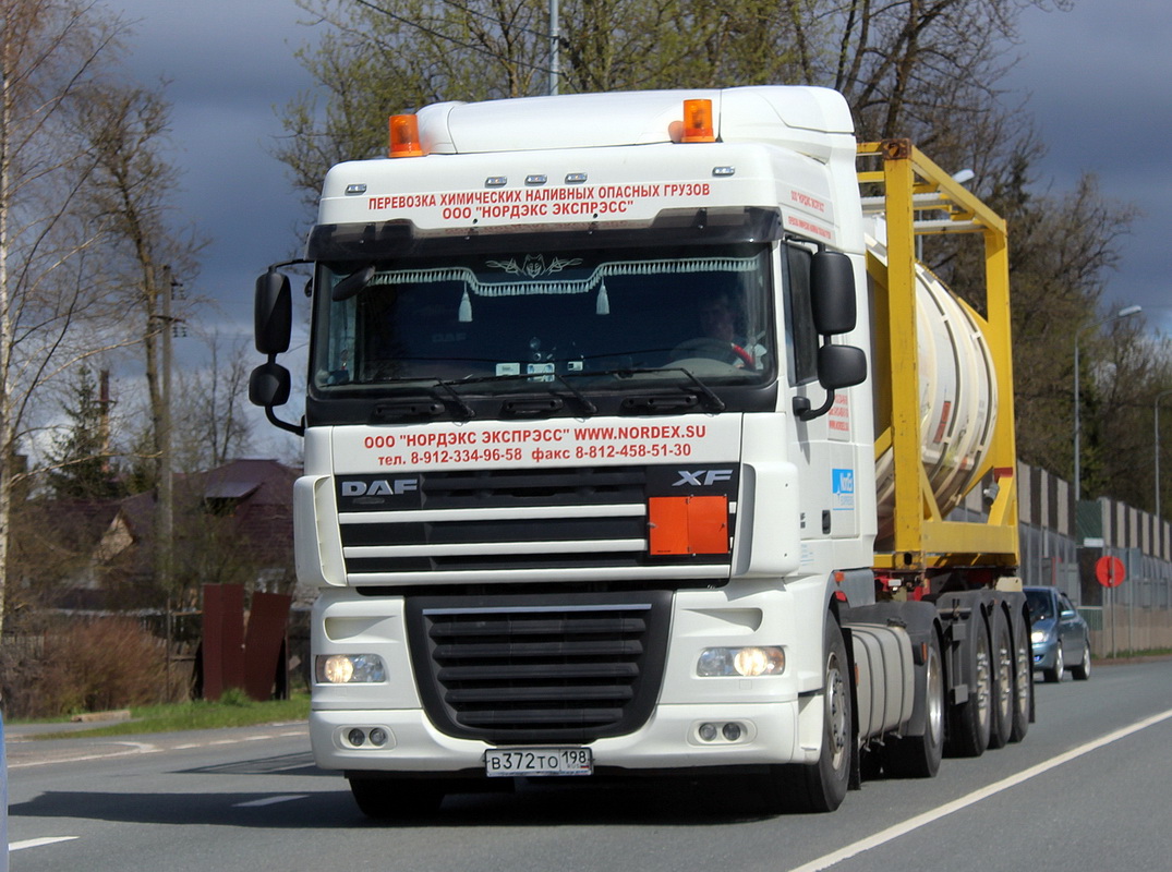 Санкт-Петербург, № В 372 ТО 198 — DAF XF105 FT