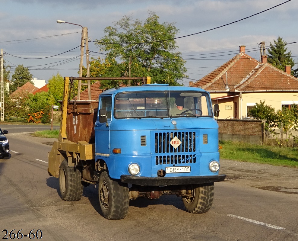 Венгрия, № BRY-105 — IFA W50LA/K, LA/Z; Венгрия — Сбор винограда в Венгрии