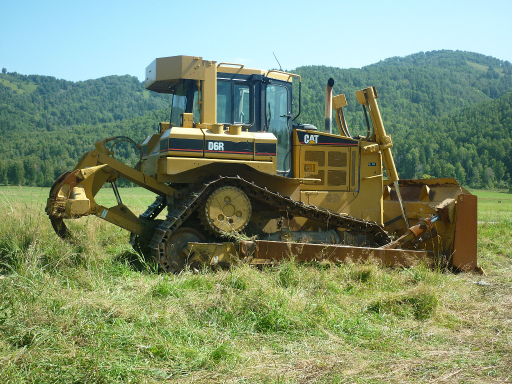 Алтайский край, № (22) Б/Н СТ 0947 — Caterpillar D6