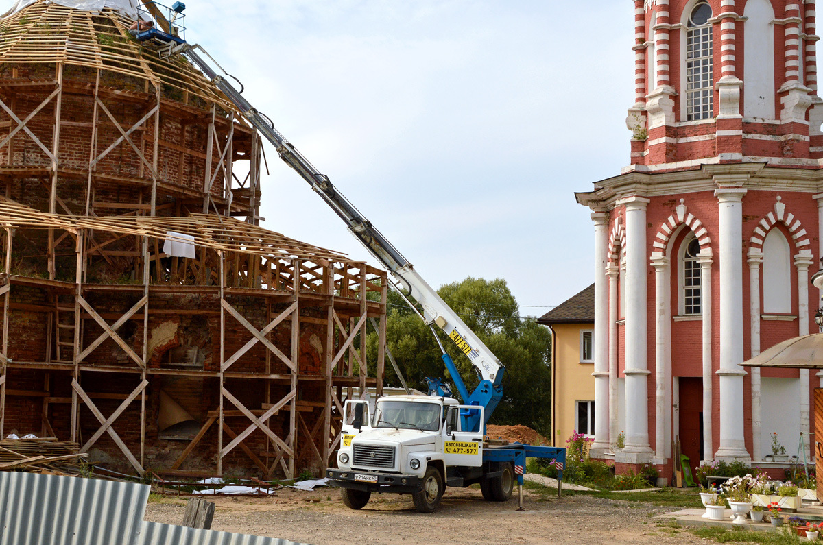 Калужская область, № Р 214 НК 40 — ГАЗ-3309