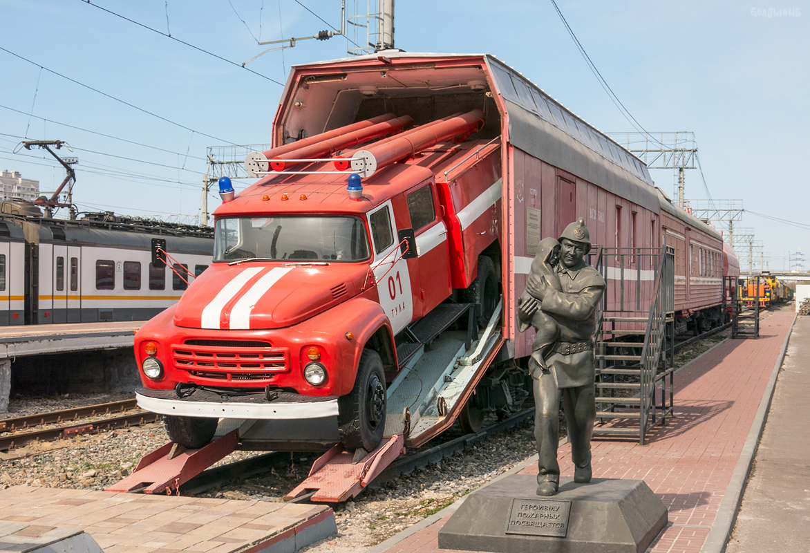 Тульская область, № (71) Б/Н 0011 — ЗИЛ-431412; Тульская область — Автомобили на постаментах; Техника на постаментах, памятники (Тульская область)