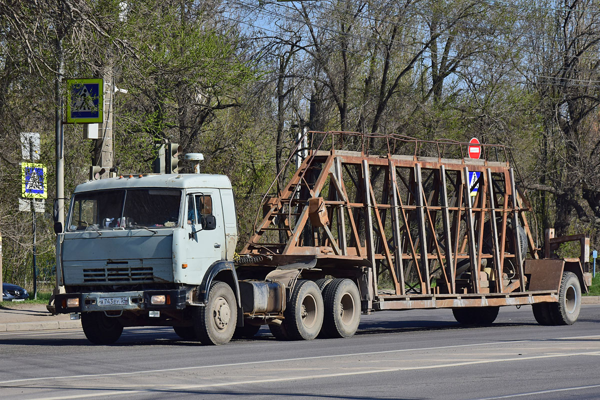 Волгоградская область, № А 743 ЕУ 34 — КамАЗ-54115 [541150]