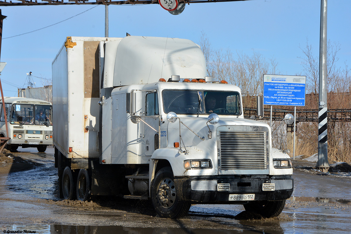 Саха (Якутия), № Р 889 ВО 102 — Freightliner FLD 120