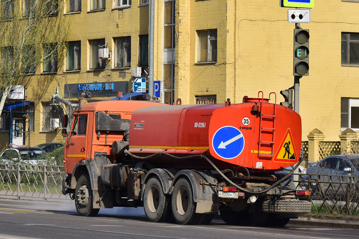 Волгоградская область, № А 900 ВК 134 — КамАЗ-65115-62