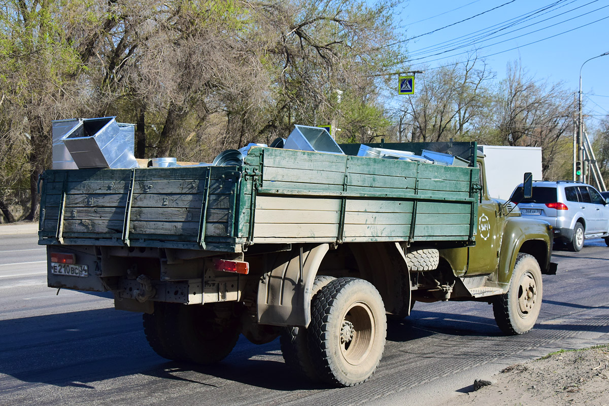 Волгоградская область, № Е 210 ВС 34 — ЗИЛ-431410