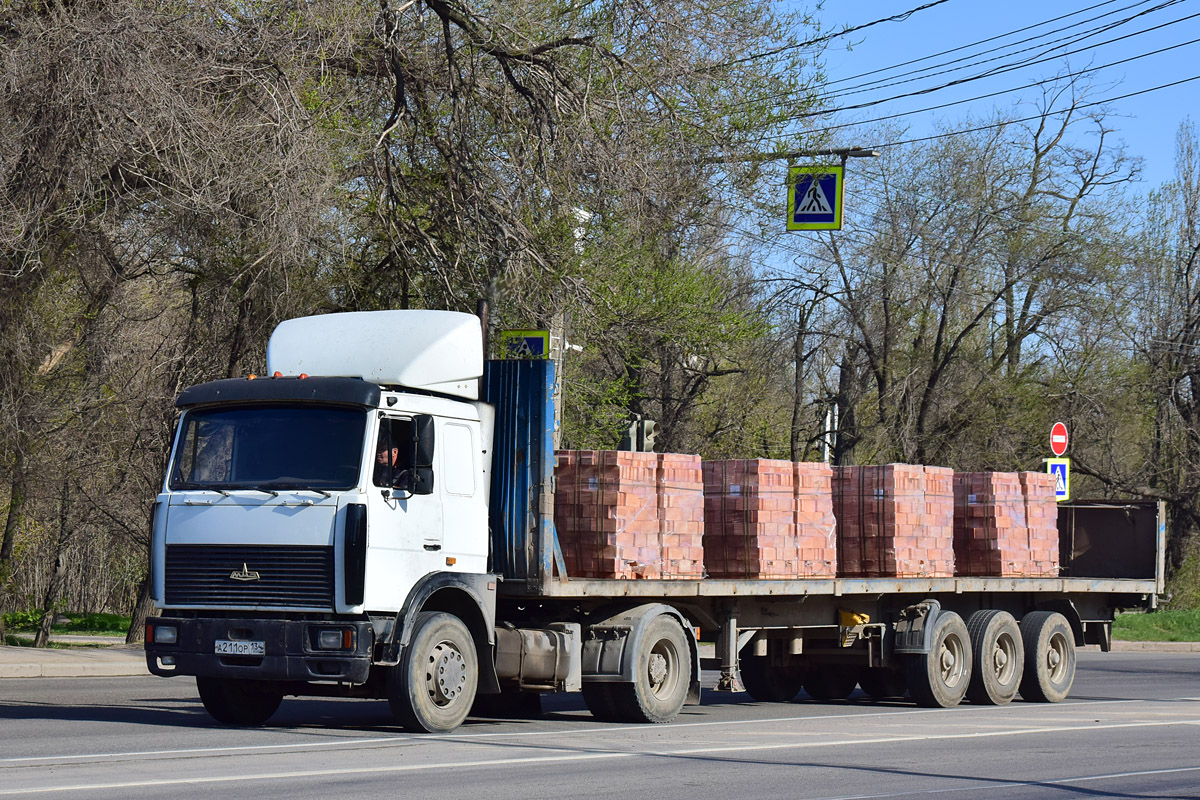 Волгоградская область, № А 211 ОР 134 — МАЗ-543205