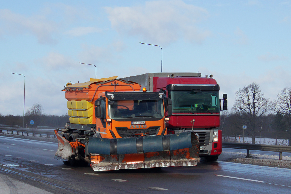 Литва, № LRE 255 — IVECO Trakker ('2013)