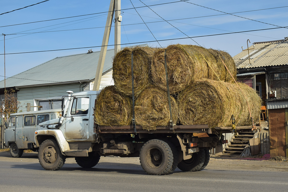 Алтайский край, № Е 537 НУ 22 — ГАЗ-3309