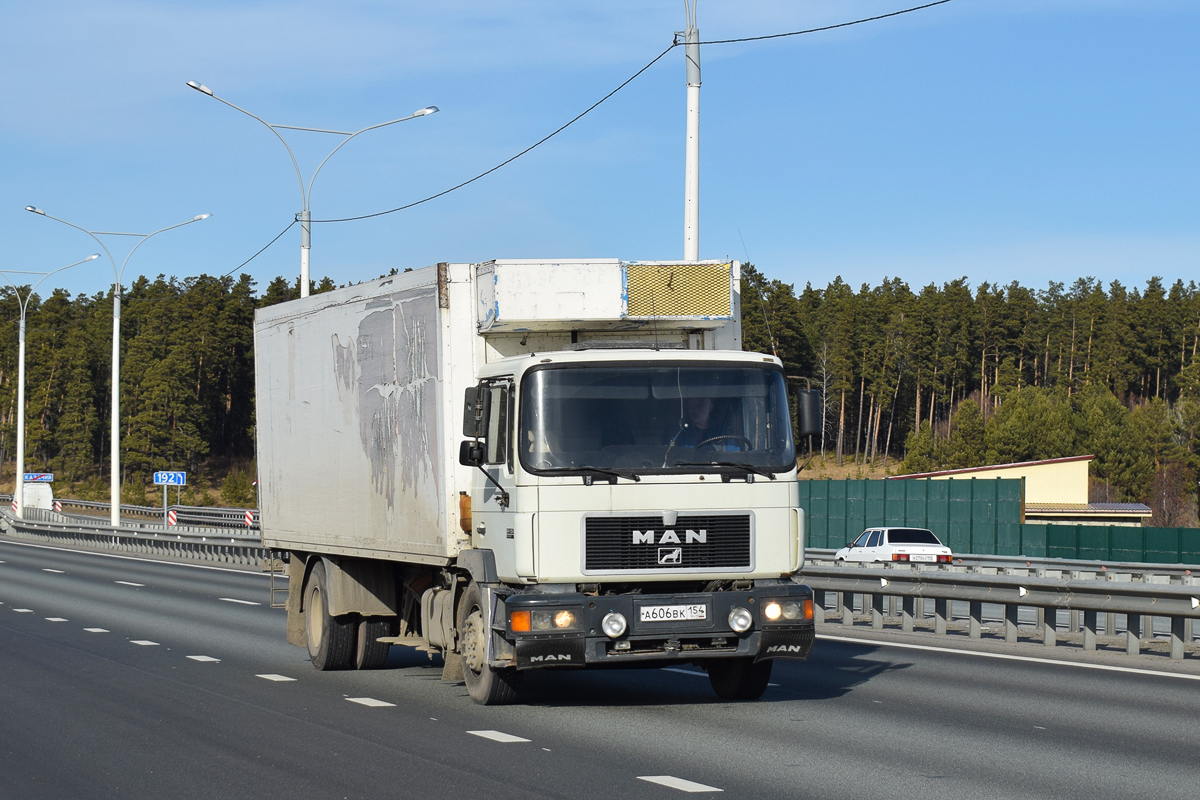 Новосибирская область, № А 606 ВК 154 — MAN M2000 (общая модель)