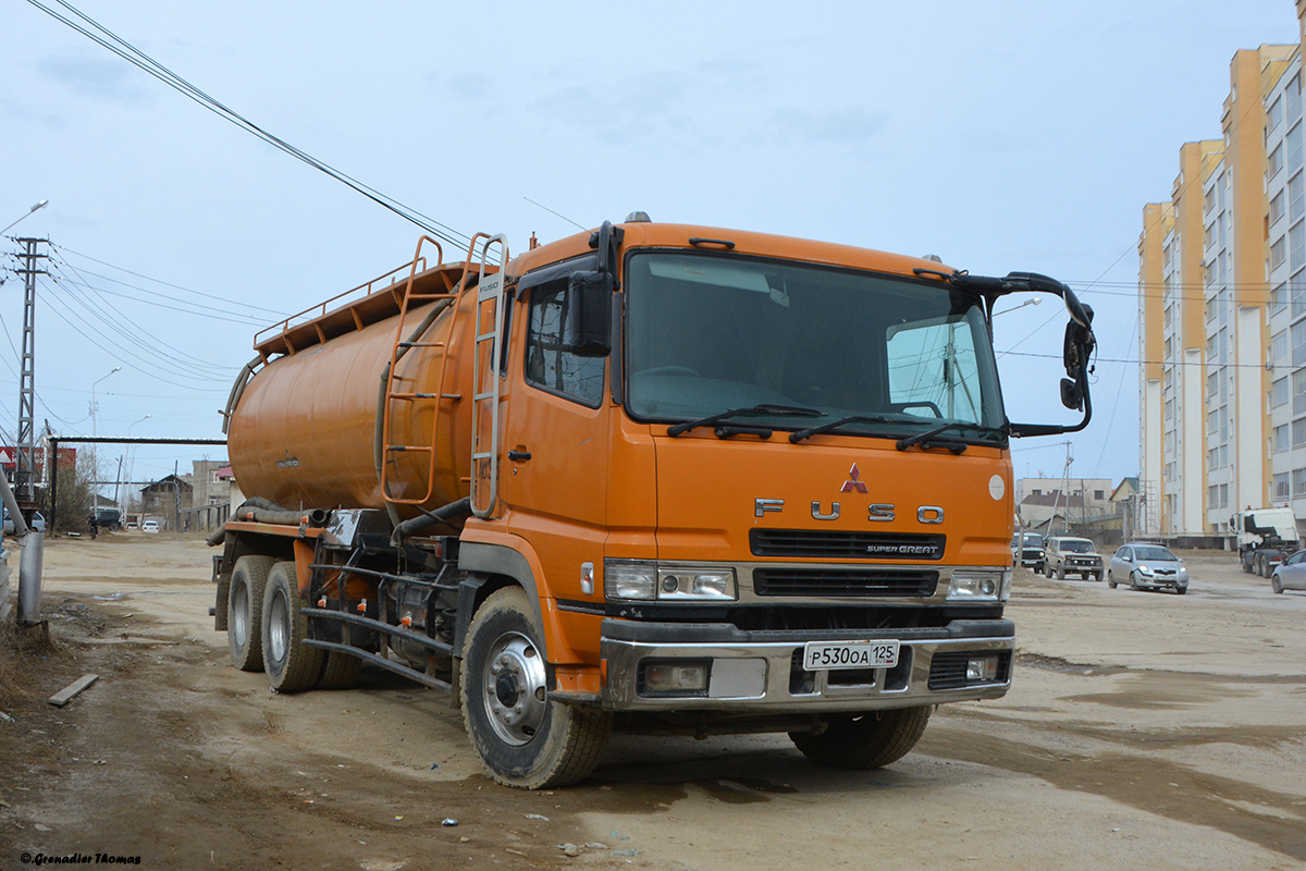 Саха (Якутия), № Р 530 ОА 125 — Mitsubishi Fuso Super Great