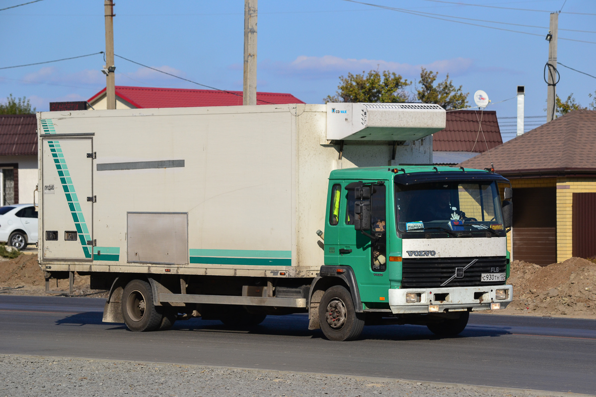 Краснодарский край, № С 930 ТН 123 — Volvo FL6