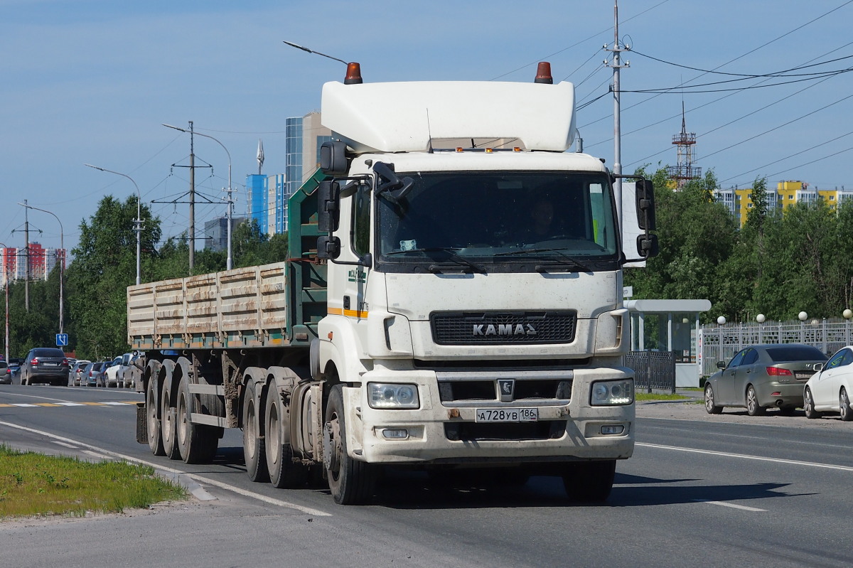 Ханты-Мансийский автоном.округ, № А 728 УВ 186 — КамАЗ-65206-T5