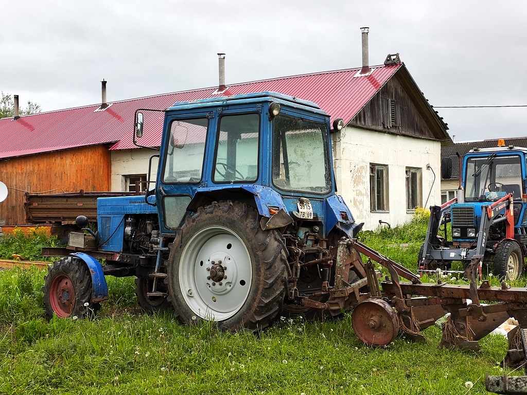 Тверская область, № 5915 ТВ 69 — МТЗ-82