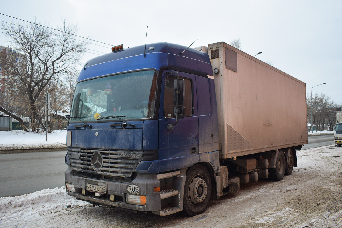 Краснодарский край, № Е 919 НС 193 — Mercedes-Benz Actros ('1997) 2540