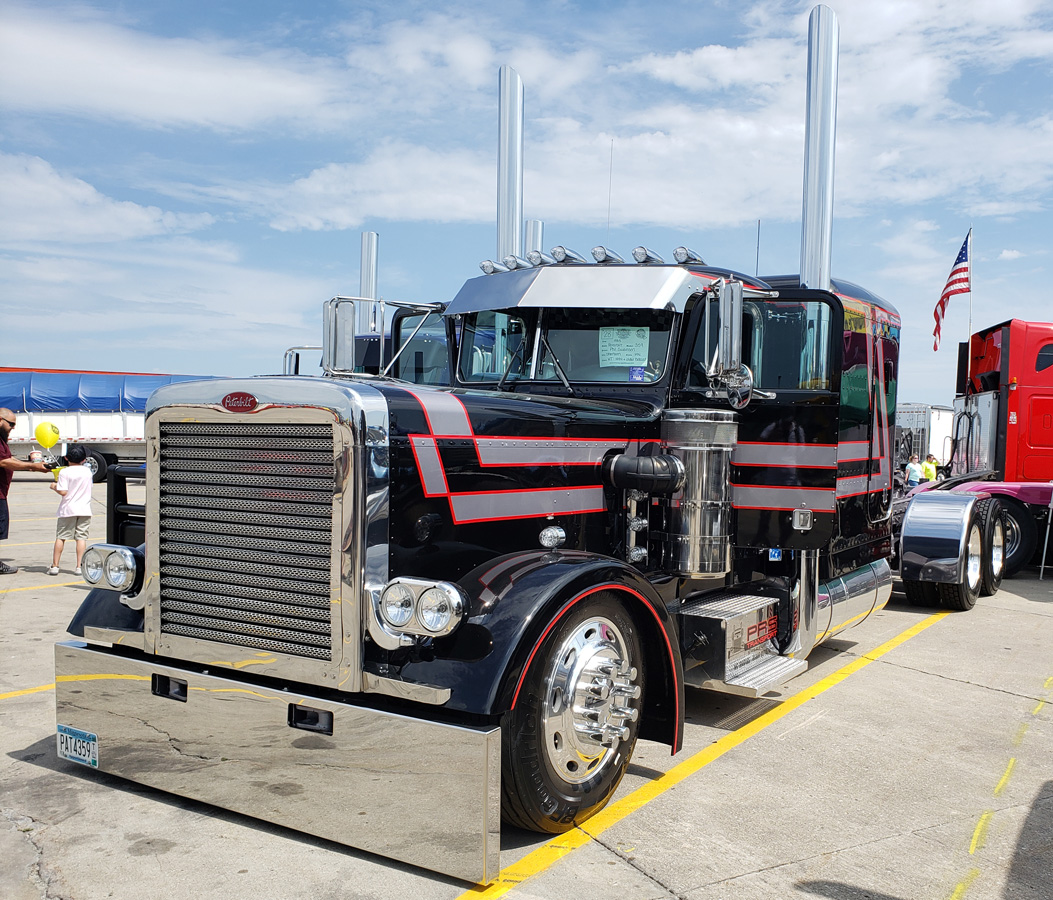 США, № PAT4359 — Peterbilt 359