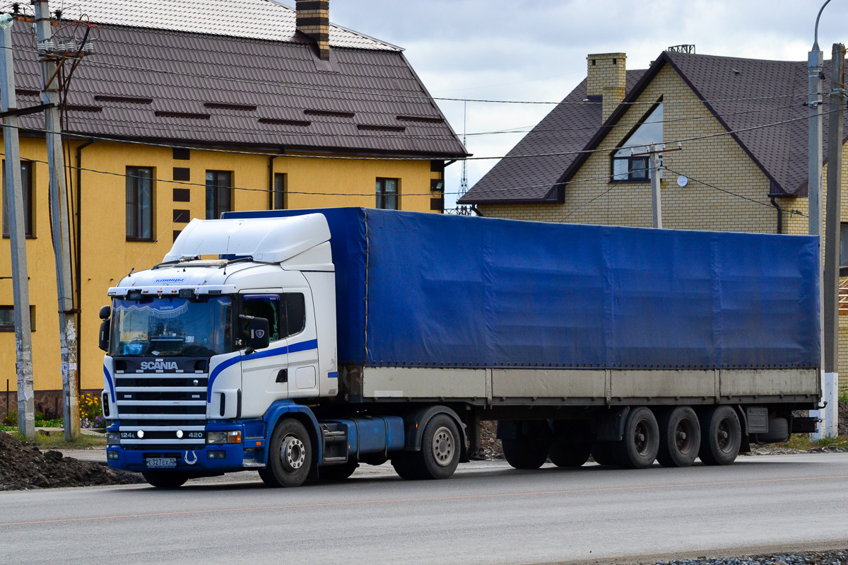 Брянская область, № Е 327 ЕХ 32 — Scania ('1996) R124L