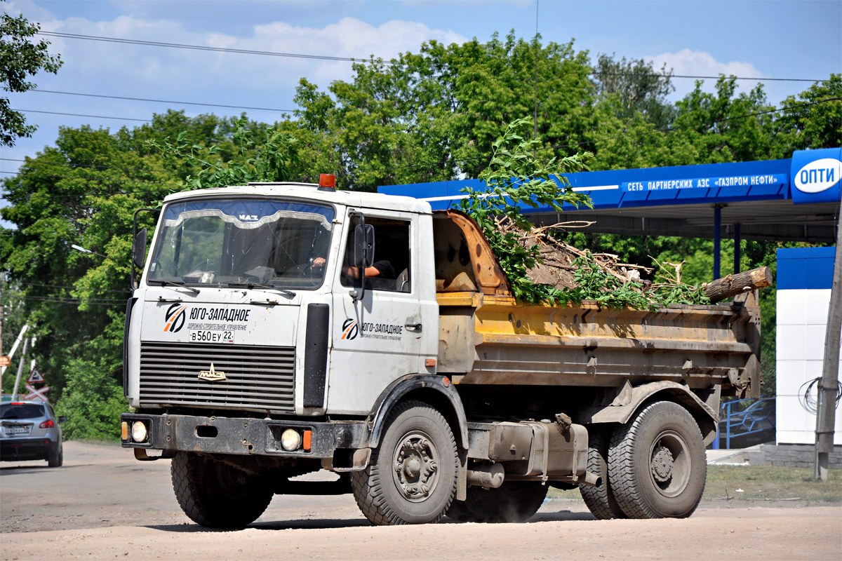 Алтайский край, № В 560 ЕУ 22 — МАЗ-5551 [555100]