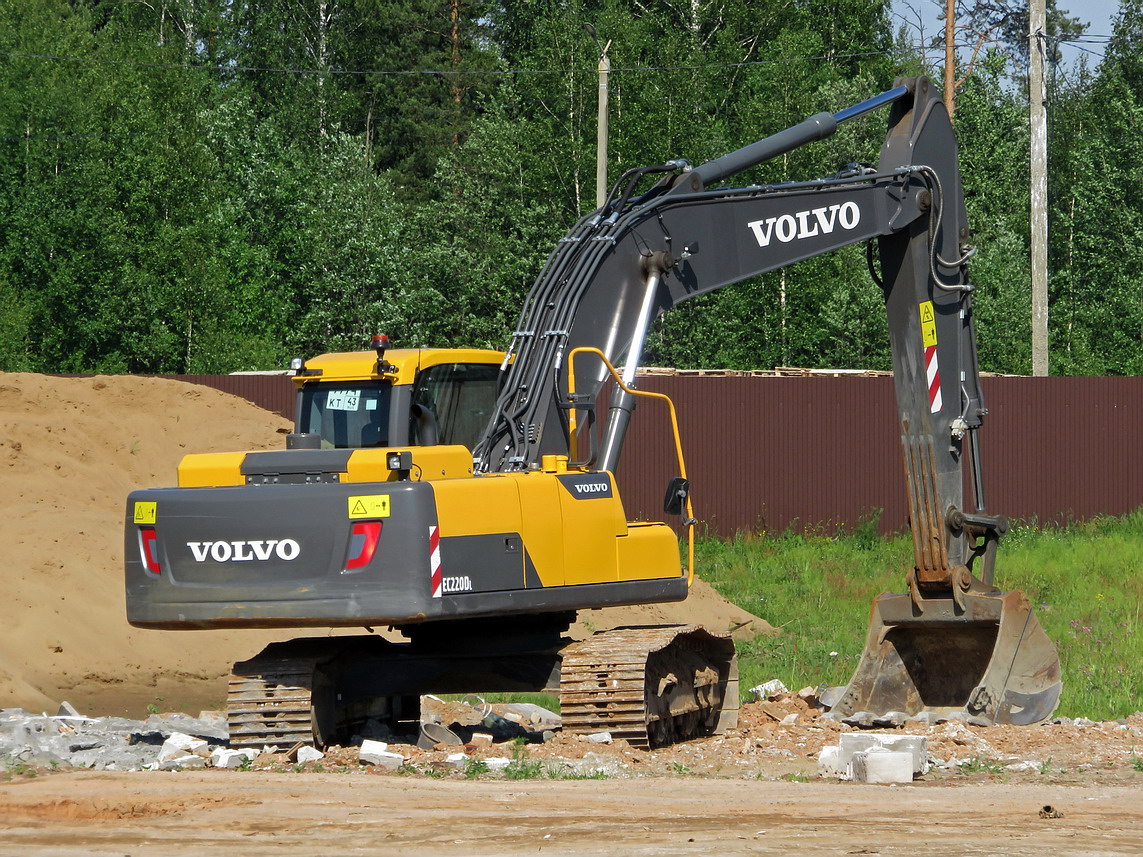 Кировская область, № 7774 КТ 43 — Volvo EC220