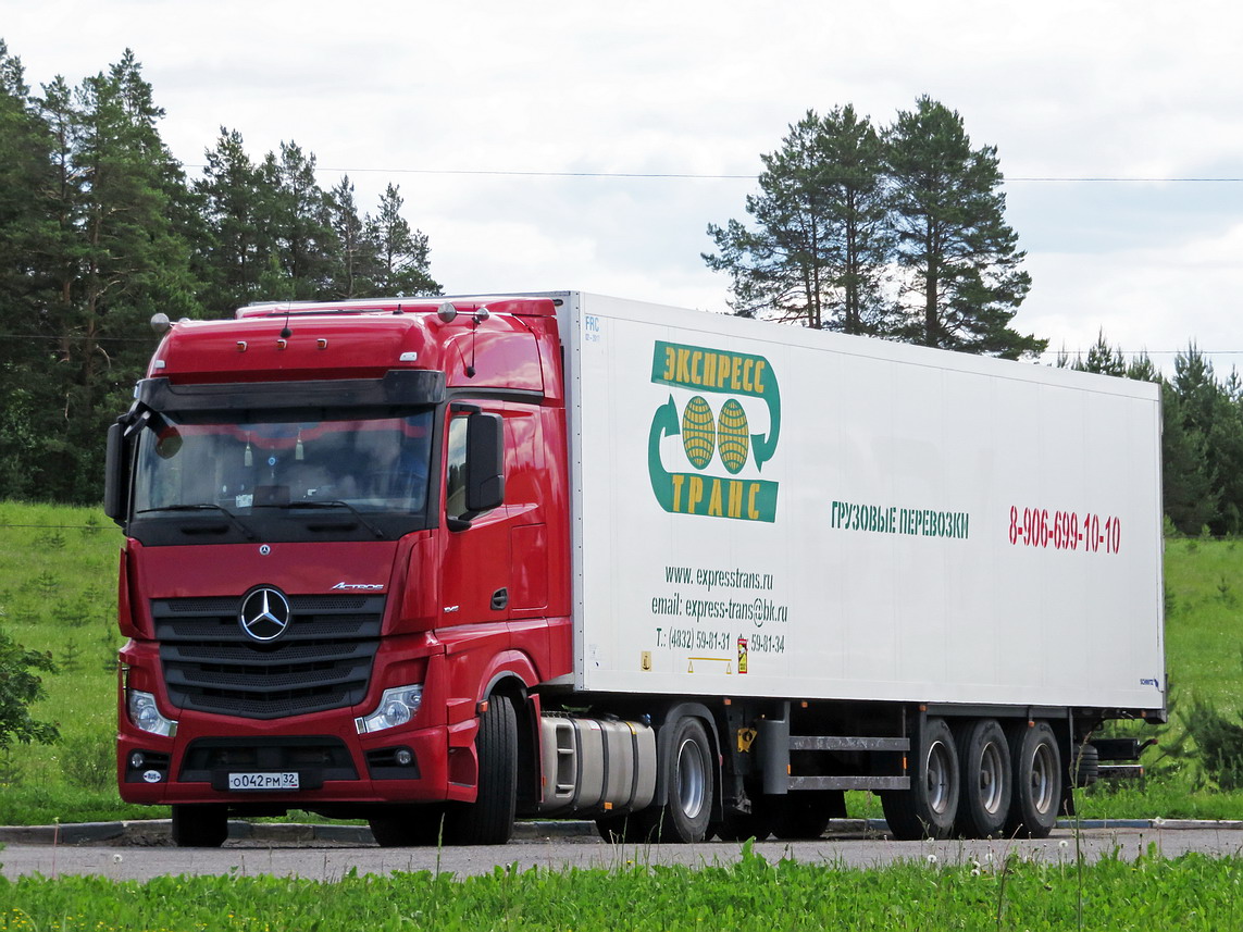 Брянская область, № О 042 РМ 32 — Mercedes-Benz Actros '11 1845 [Z9M]