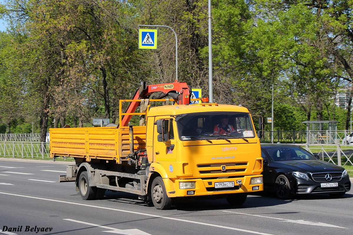 Санкт-Петербург, № Х 193 ВС 178 — КамАЗ-4308-R4