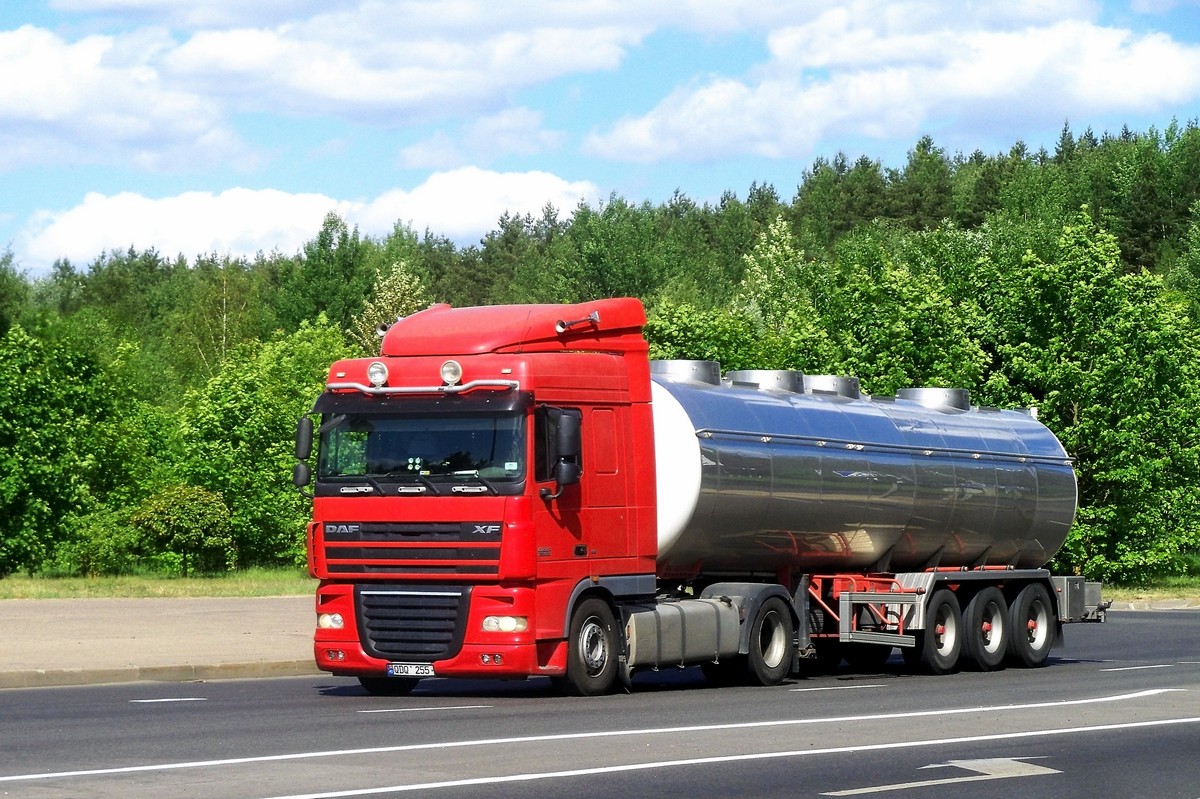 Молдавия, № QDQ 255 — DAF XF105 FT