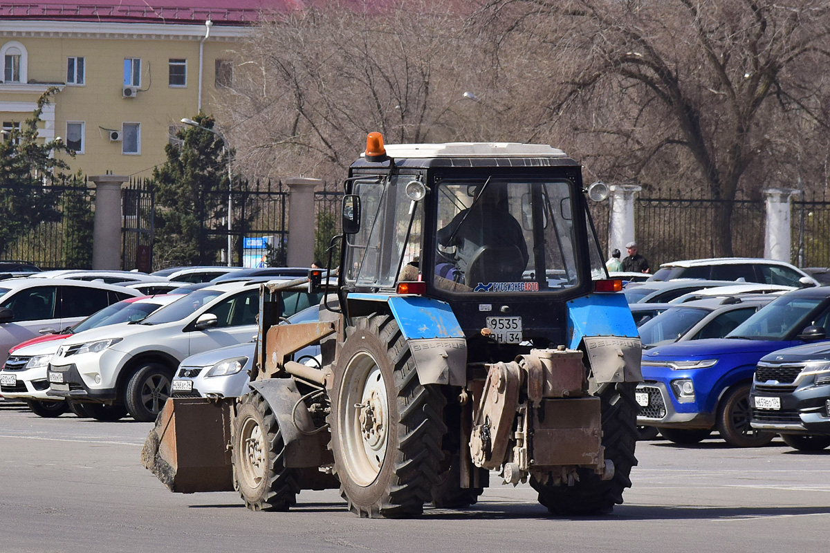 Волгоградская область, № 9535 ВН 34 — Беларус-82.1