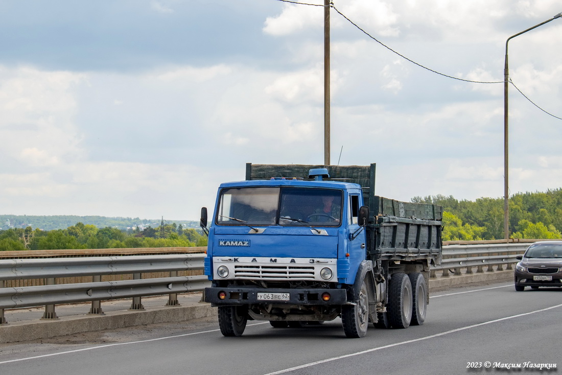 Рязанская область, № У 063 ЕС 62 — КамАЗ-53208